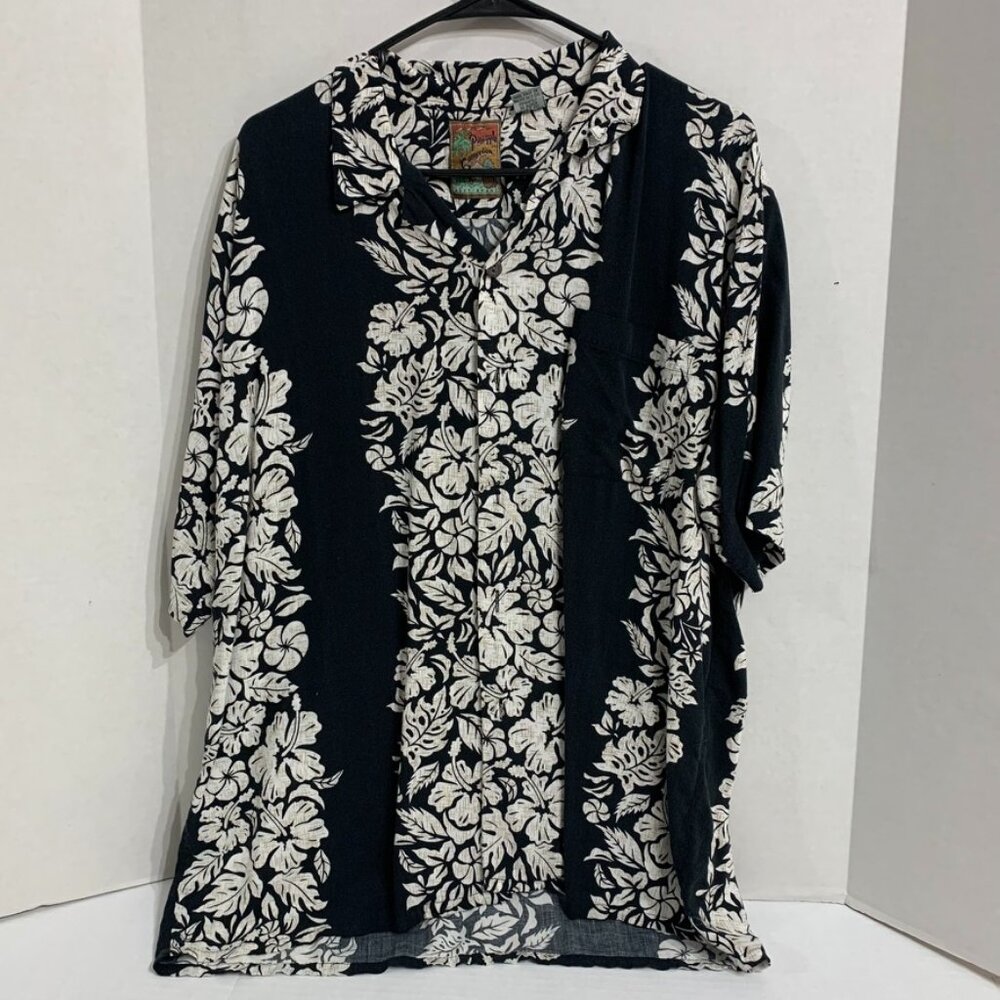 Vintage PineapleConnection Mens Size Large Black and White Hawaiian shirt